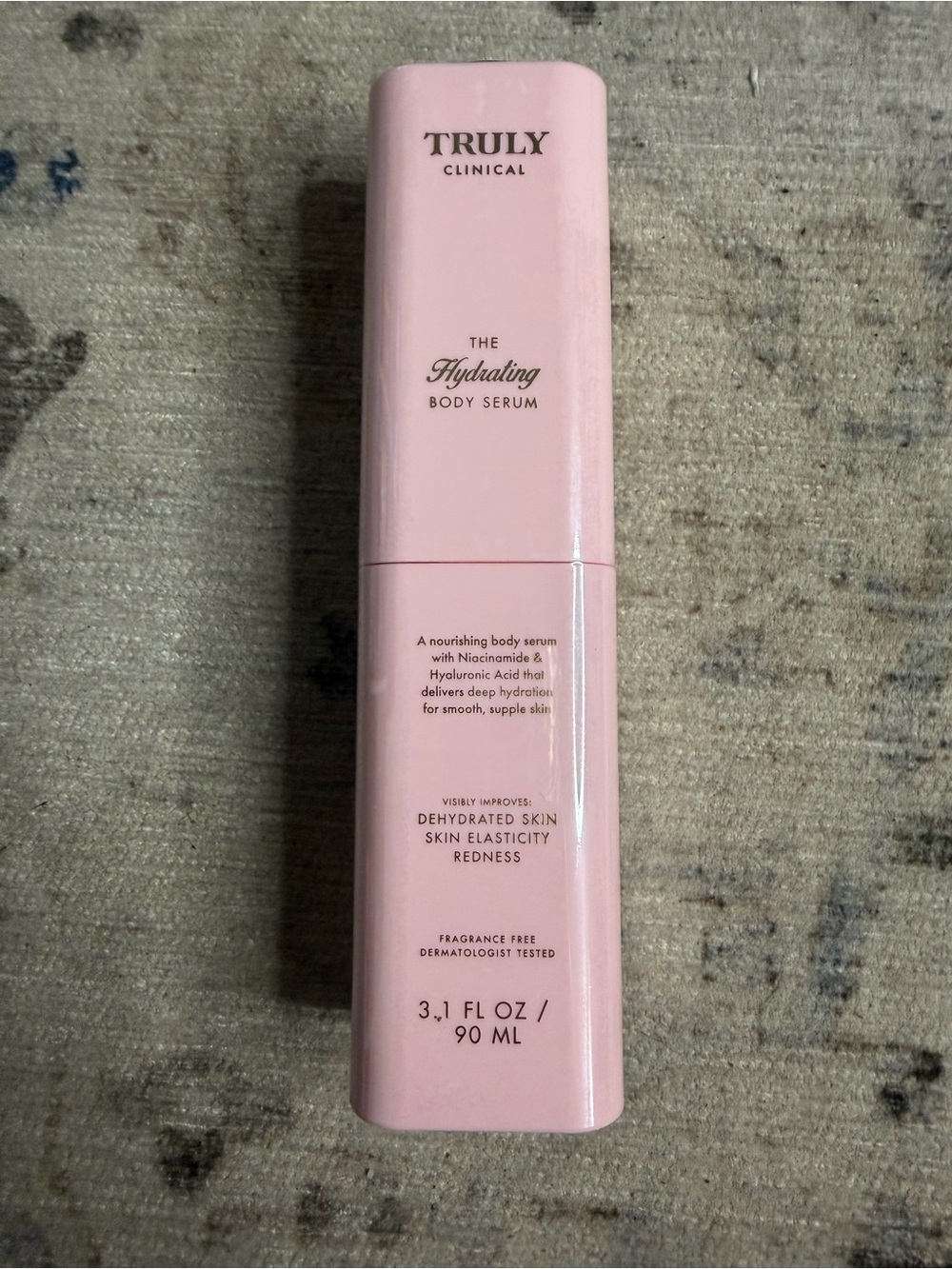TRULY Hydrating Body - Pale Pink Bottle